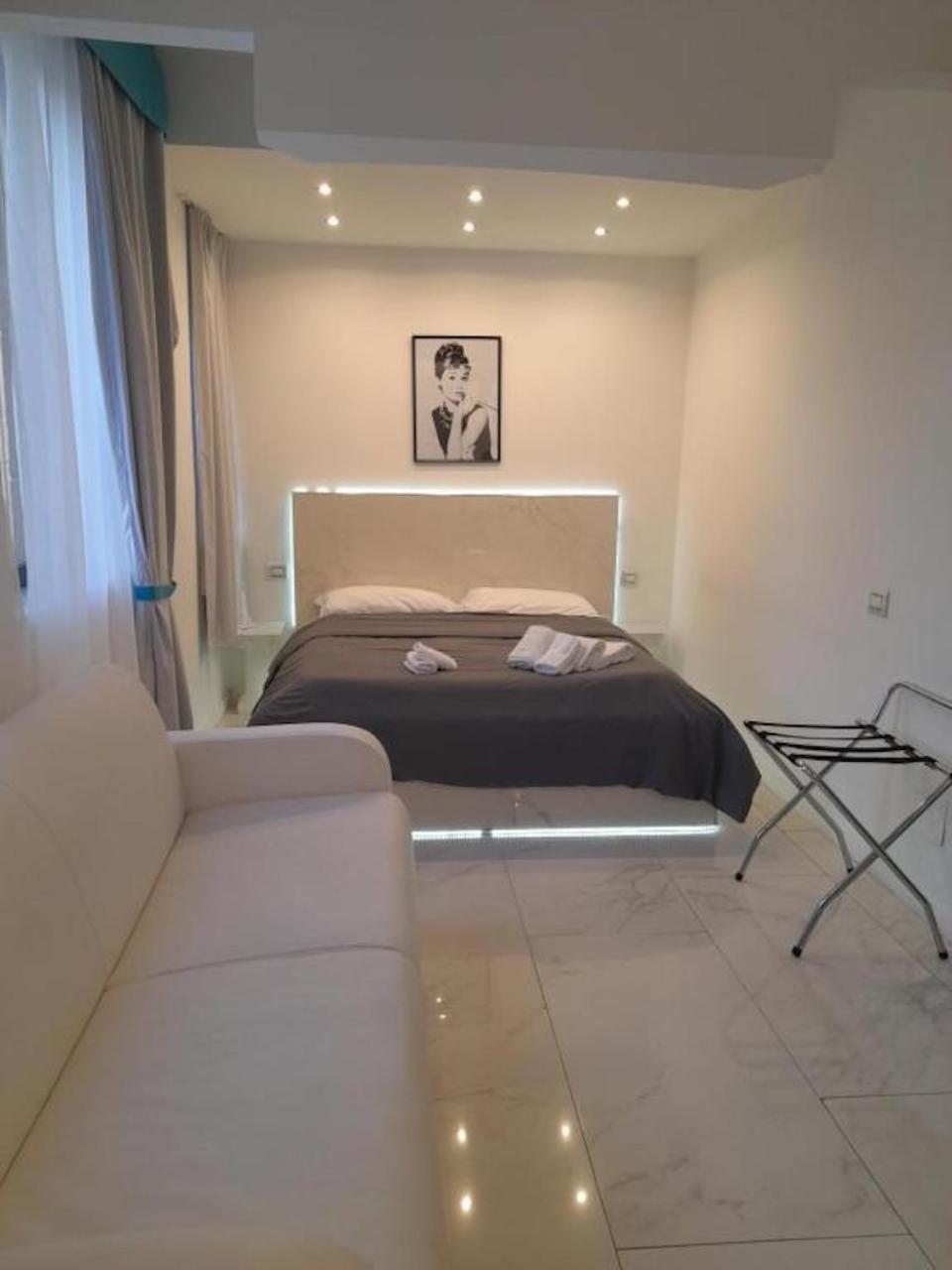 Tiffany & Babylon Luxury Stay Νάπολη Εξωτερικό φωτογραφία